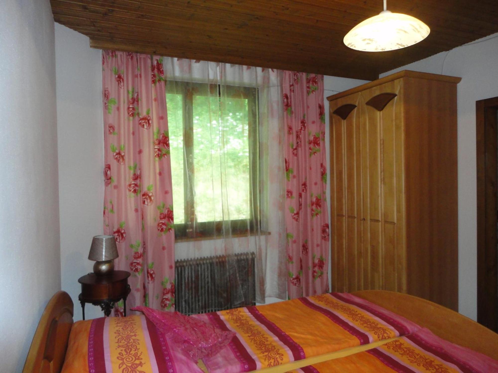 Ferienhaus Burgblick Треффен Номер фото